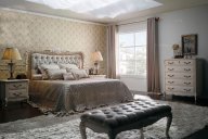 天一美家?guī)阈蕾p浪漫而有情調(diào)的法式古典家具。