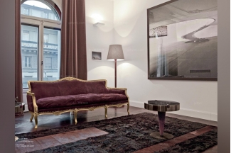 Longhi現代酒紅色布藝三人位沙發