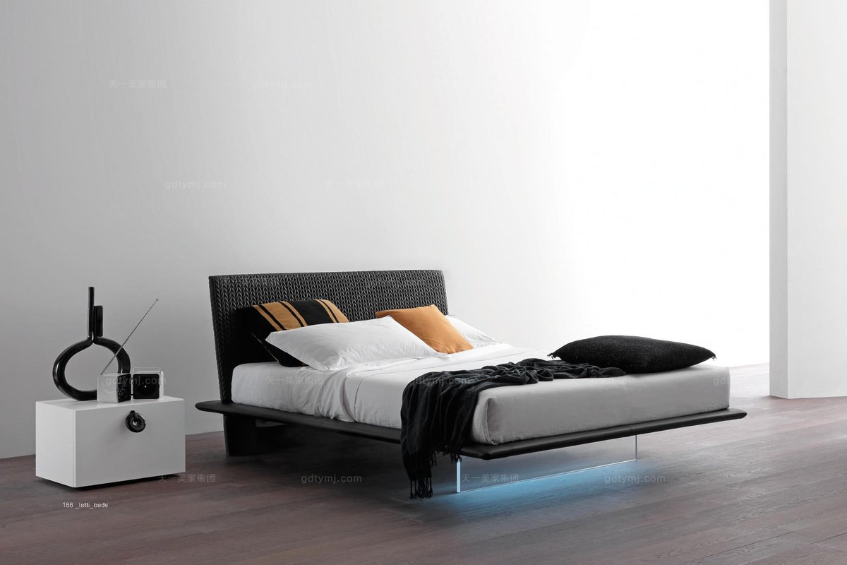 Presotto后現代時尚個性大床系列