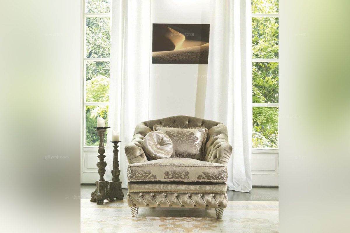 Pigoli 皮溝里素色布藝拉扣客廳系列