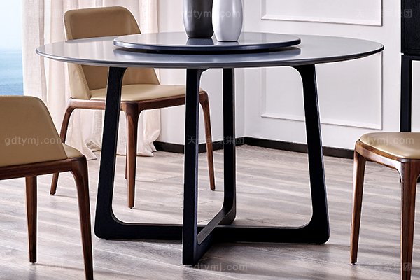 意大利極簡奢現代風家具餐廳名貴木飾面餐桌真皮軟包餐桌椅組合餐臺