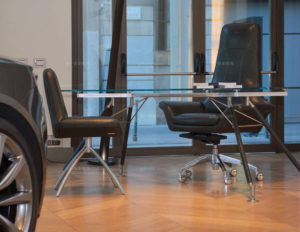 高端輕奢辦公家具品牌書房現代時尚優質不銹鋼五金腳真皮辦公桌辦公椅