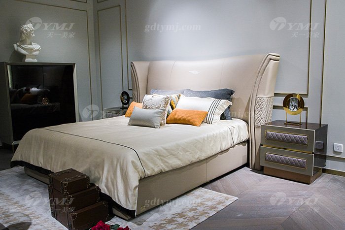 輕奢后現代家具別墅家具品牌臥室米色真皮軟包雙人大床