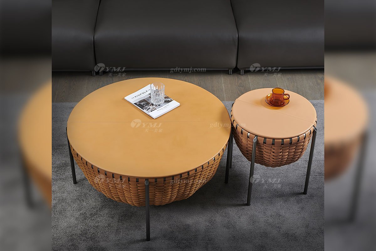 現代時尚輕奢家具高檔別墅品牌家具客廳馬鞍皮藝大圓幾CT-01A-1圓幾場景