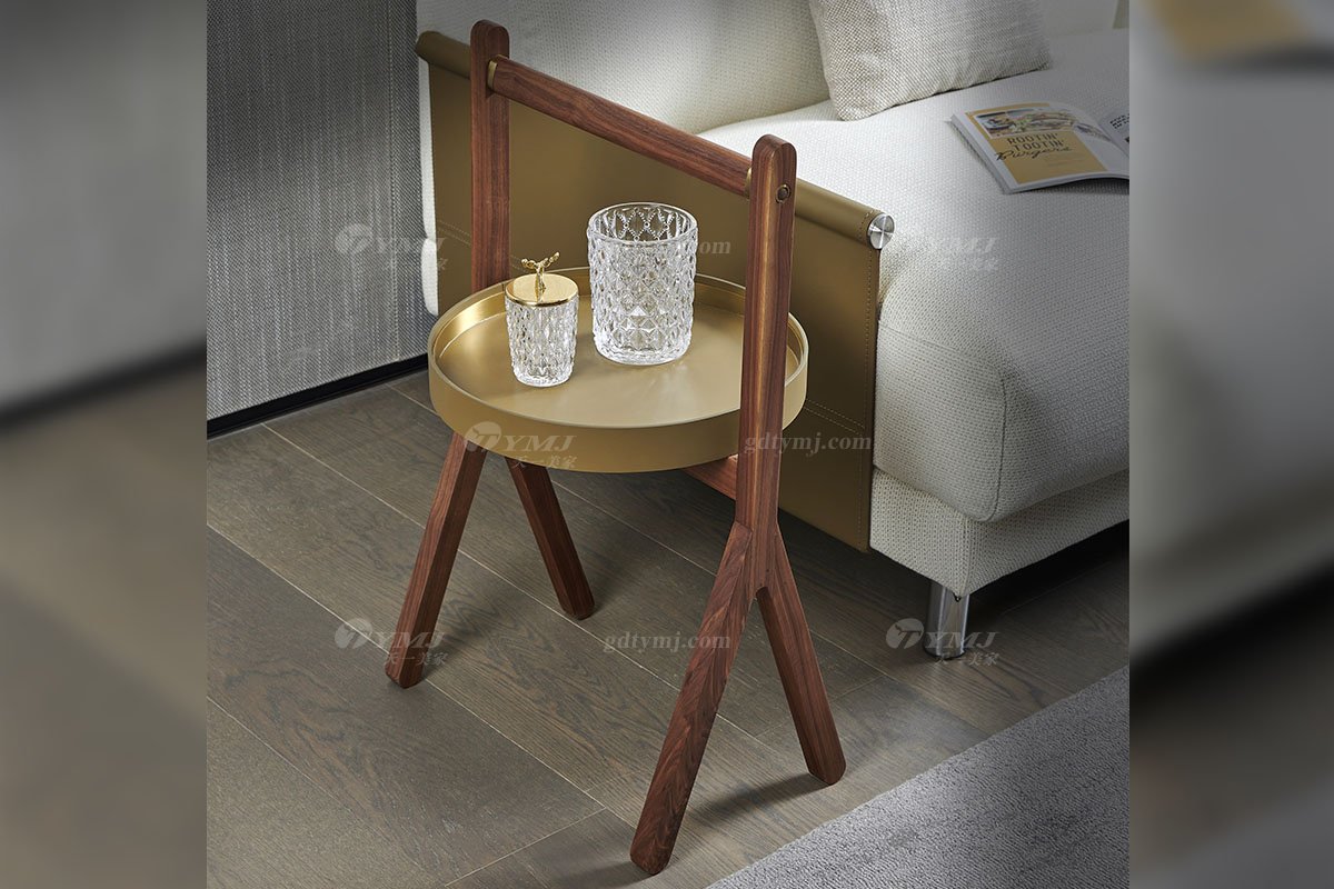 時尚輕奢家具現代高檔別墅家具品牌北美黑胡桃實木+馬鞍皮藝休閑幾CT-12休閑幾場景1