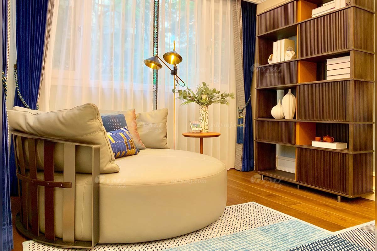 現代時尚輕奢家具品牌別墅家具皮藝軟包單人位沙發SF-18-01A單人位沙發場景