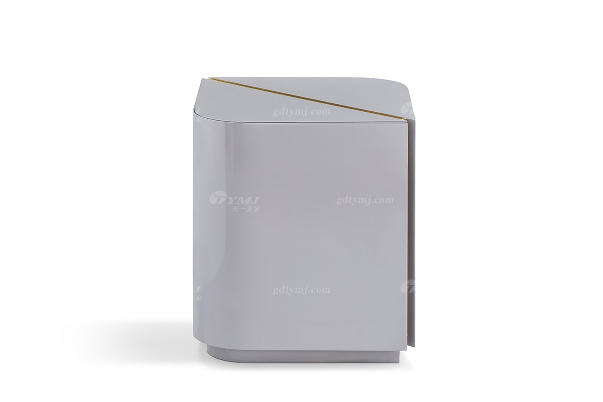 意式極簡風格高端別墅豪宅家具品牌現代輕奢臥室時尚創意灰色亮光+意大利金