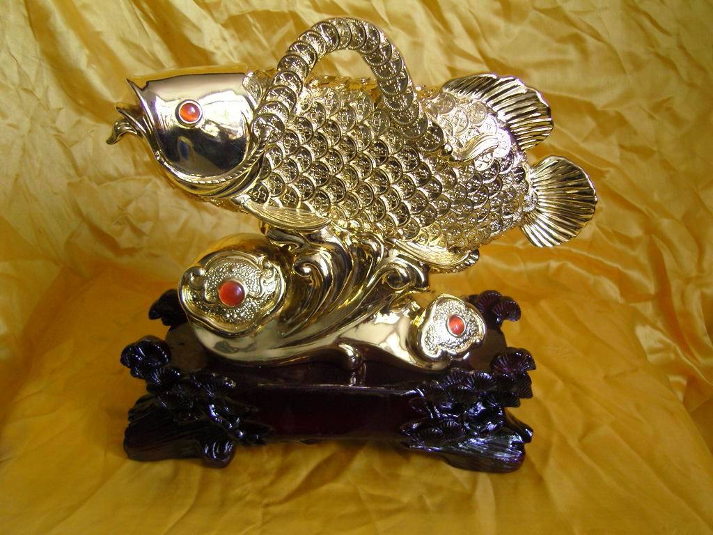 招財金龍魚 吉祥如意的金屬工藝品